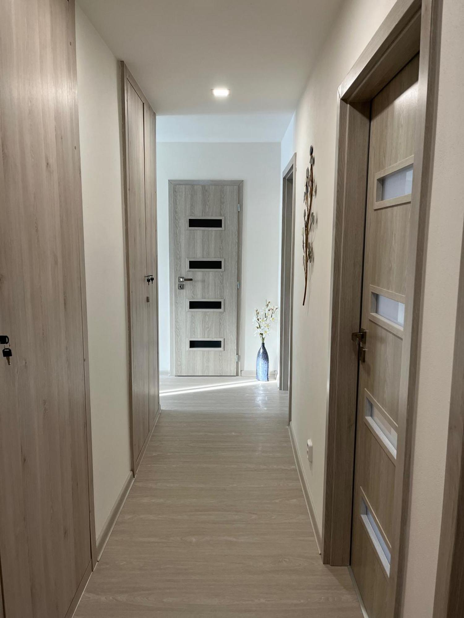 Apartman U Zamecke Zahrady Klasterec nad Ohri Ngoại thất bức ảnh