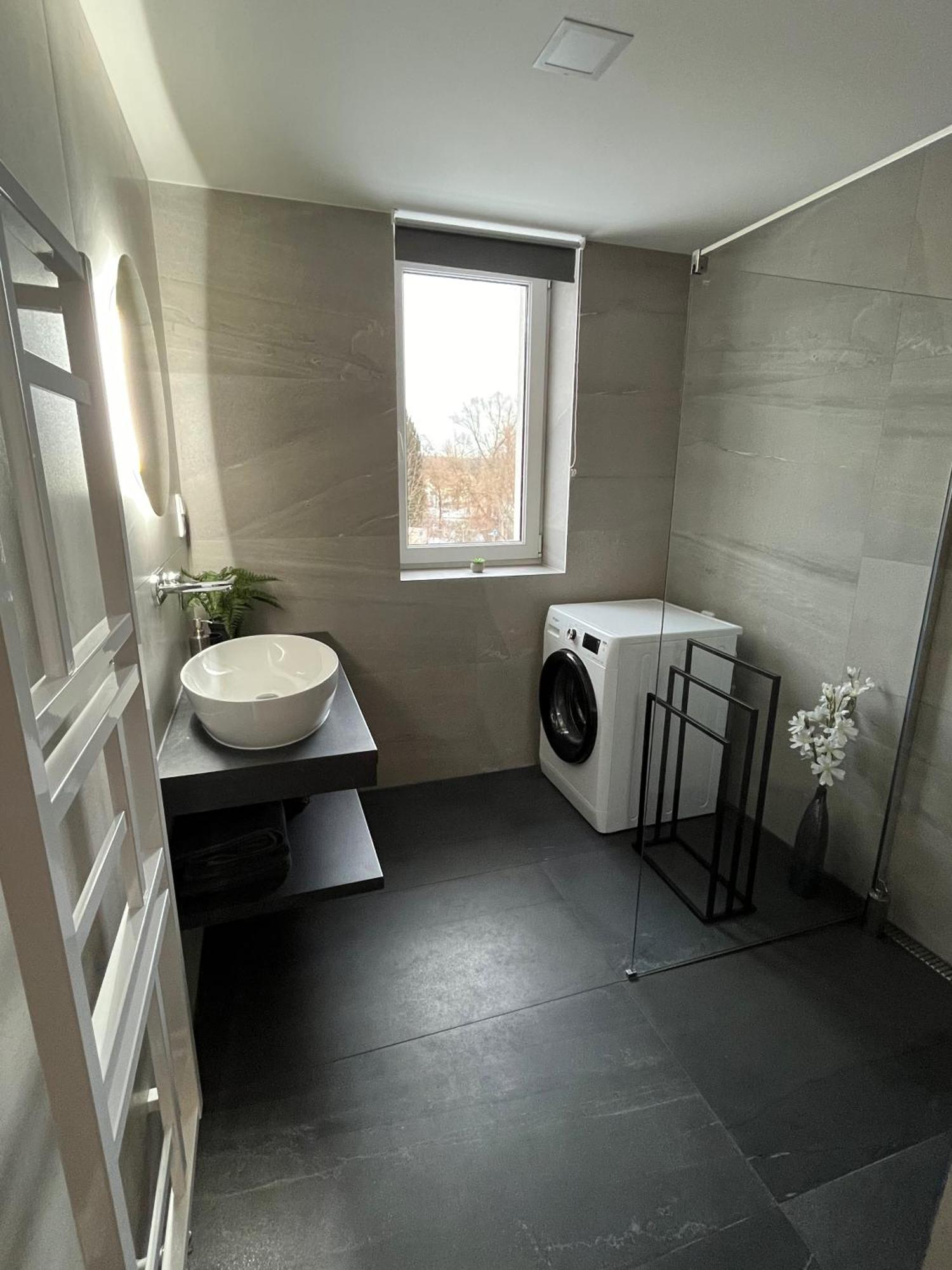 Apartman U Zamecke Zahrady Klasterec nad Ohri Ngoại thất bức ảnh