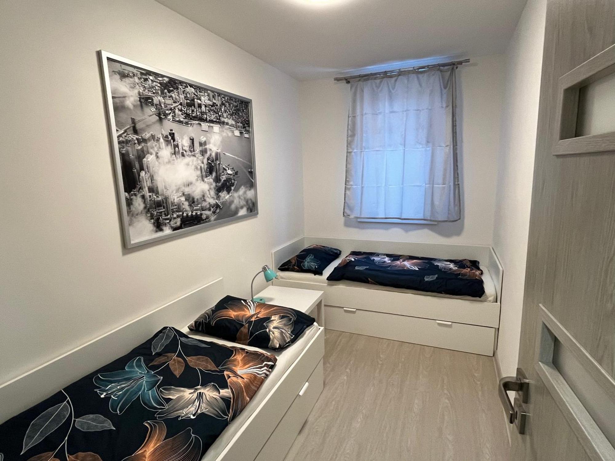 Apartman U Zamecke Zahrady Klasterec nad Ohri Ngoại thất bức ảnh